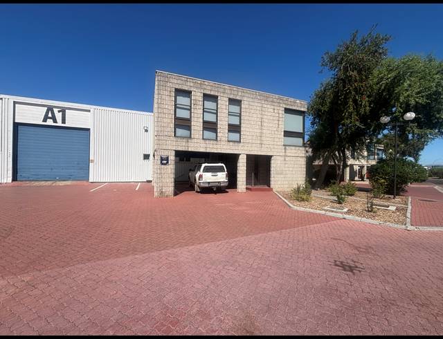 1,180M² WAREHOUSE TO LET IN BELLVILLE SOUTH INDUSTRIA